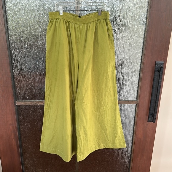 Toccin Green Palazzo Pants size Large - Picture 7 of 10